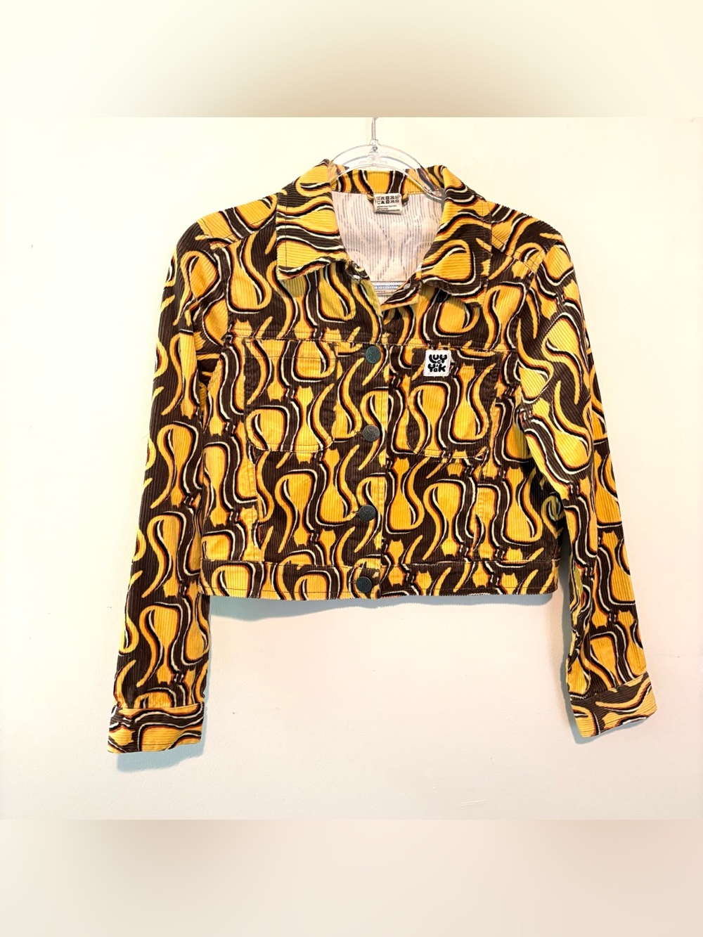Lucy & Yak cropped corduroy shirt jacket in retro feline fine print